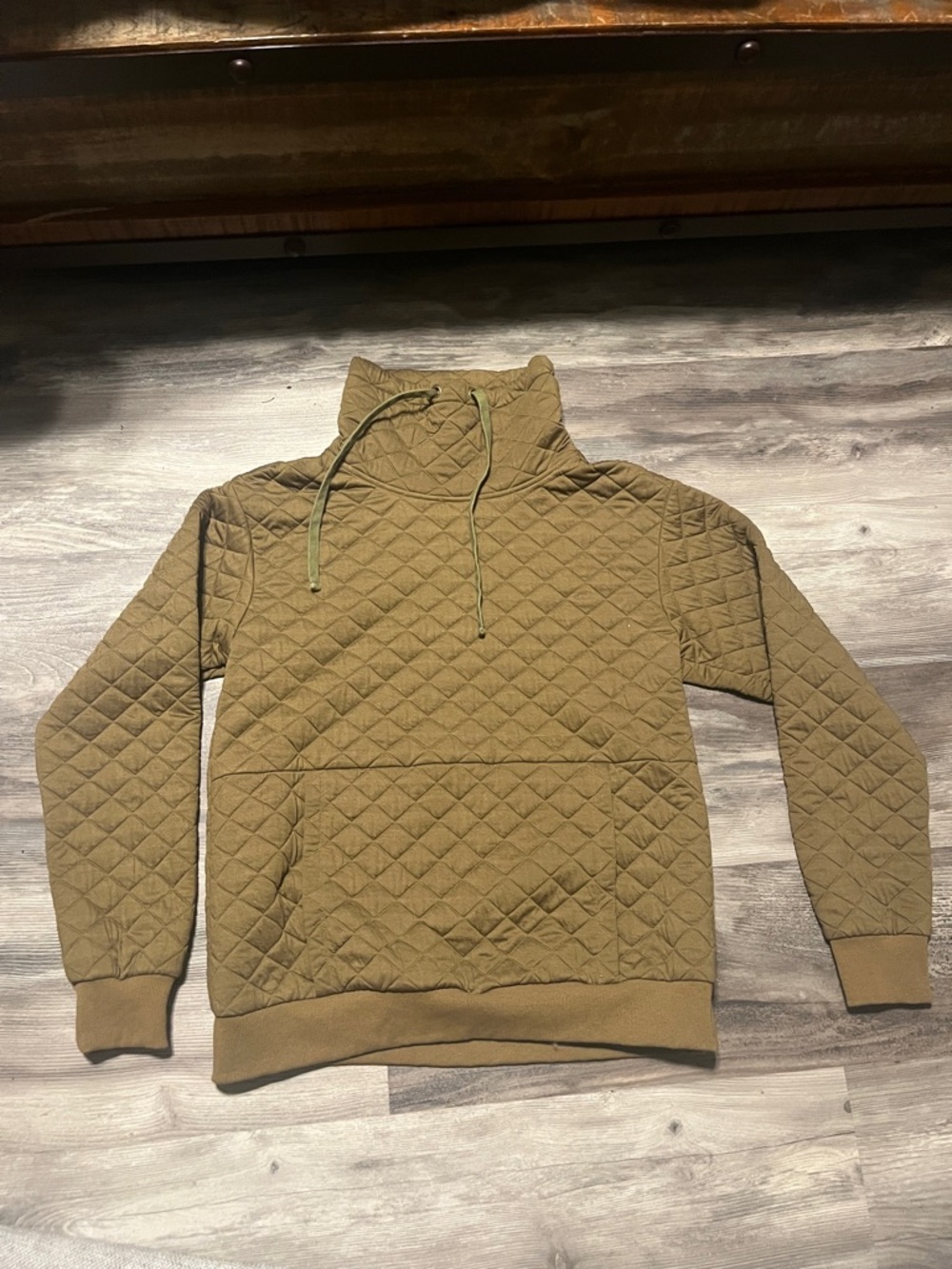 Doe & Rae Quilted Olive Pullover Hoodie